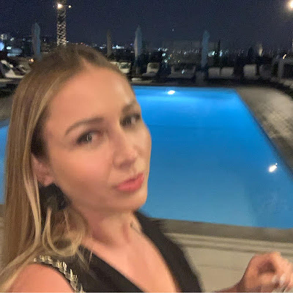 Meet your Posher, Melina